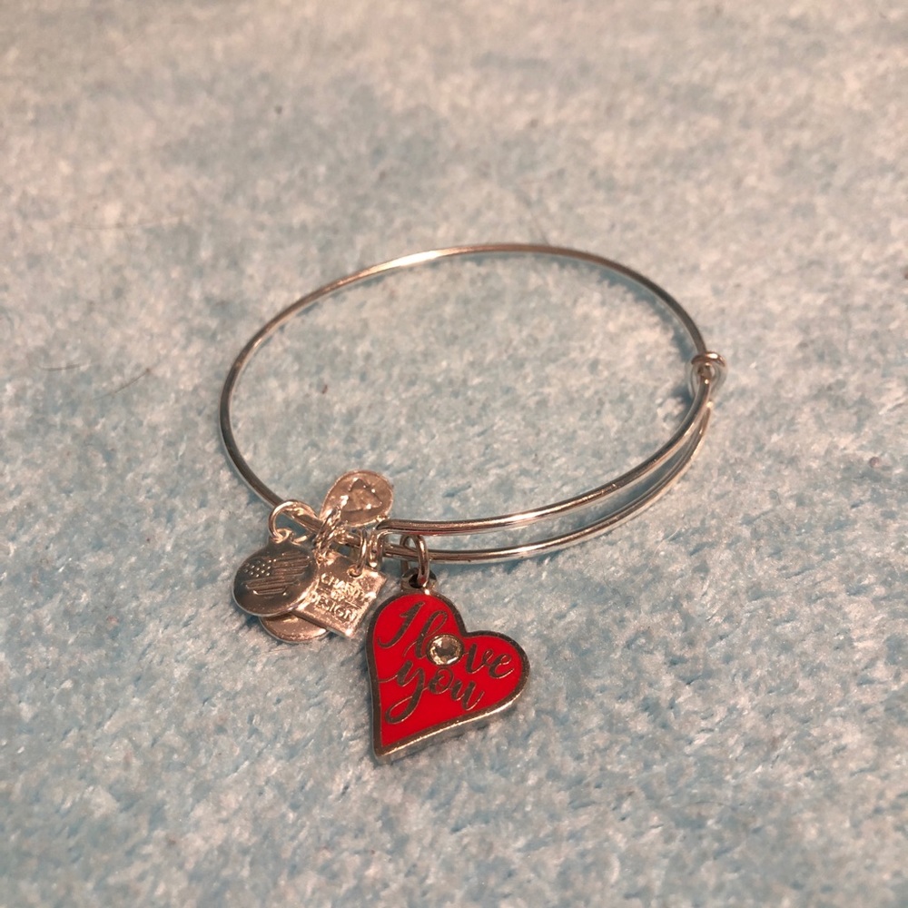 “I Love You” bracelet